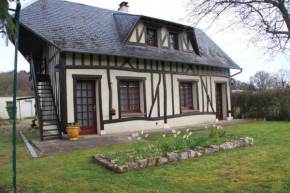 Maison normande avec grand jardin proche de la mer et de Paris